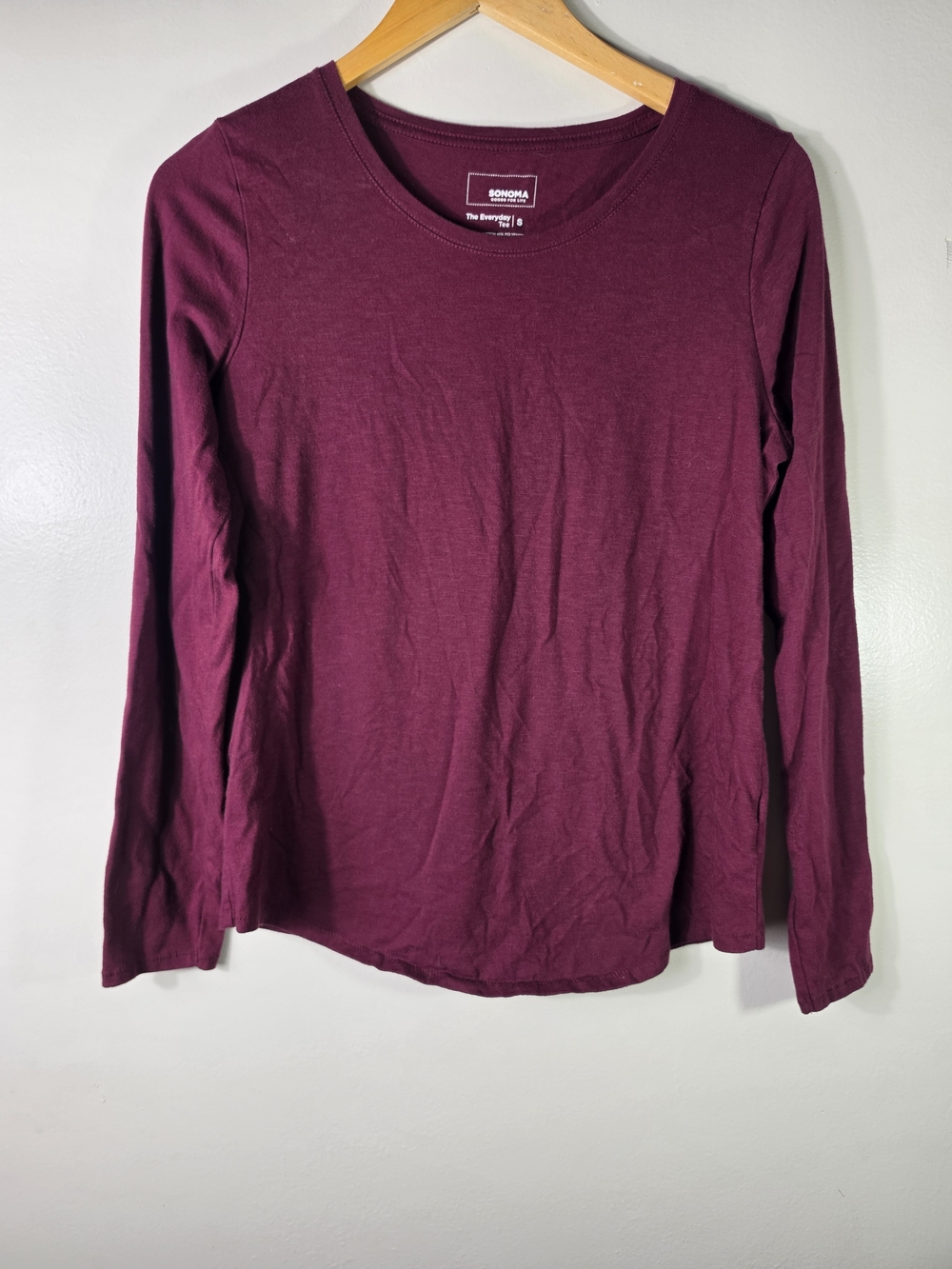 SO Goods For Life Burgundy Everyday Tee Small
